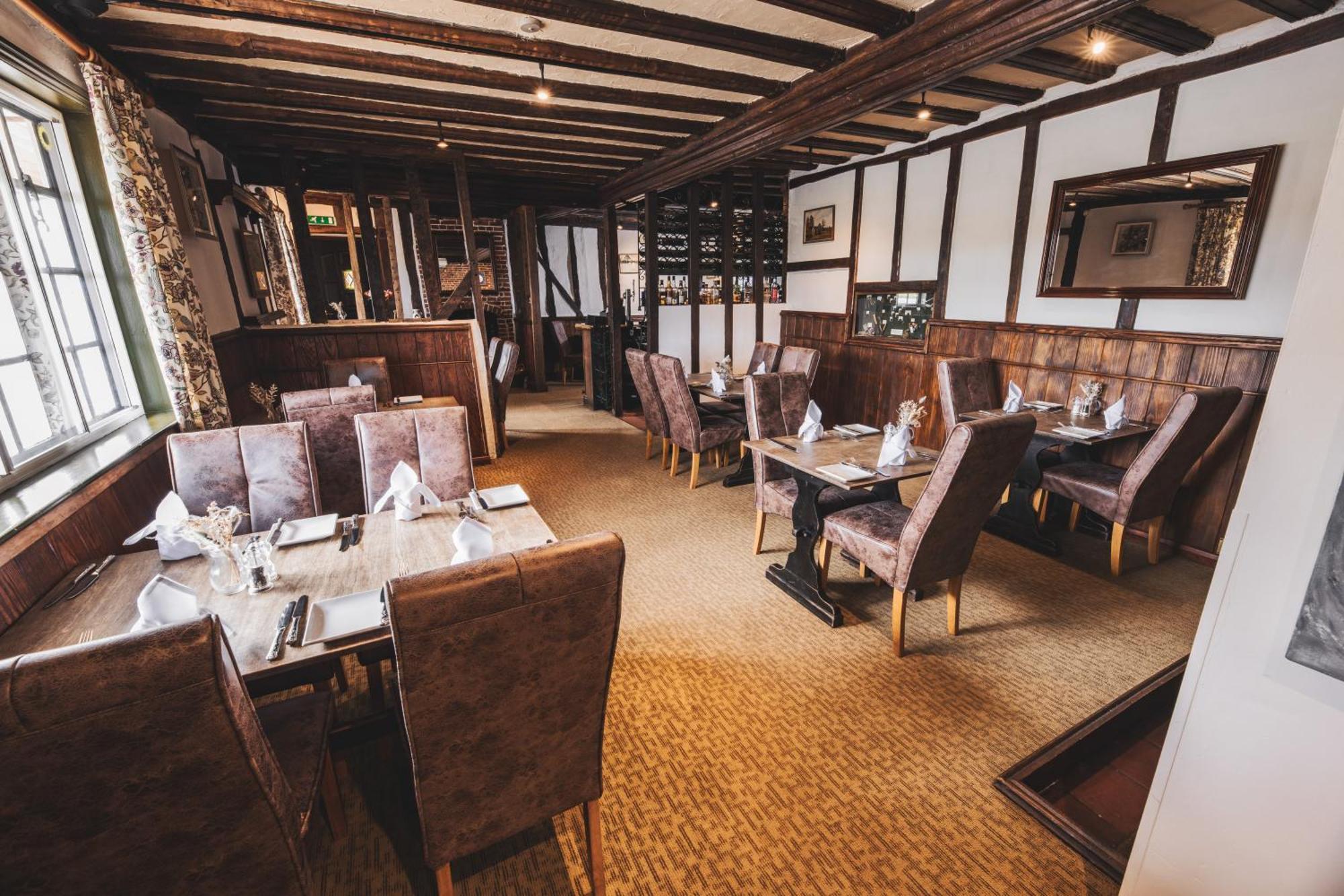 The Auberge Yaxley  Extérieur photo